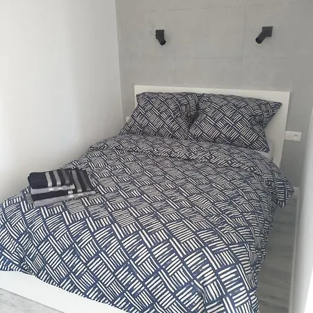 Loft W Sarbinowie شقة *